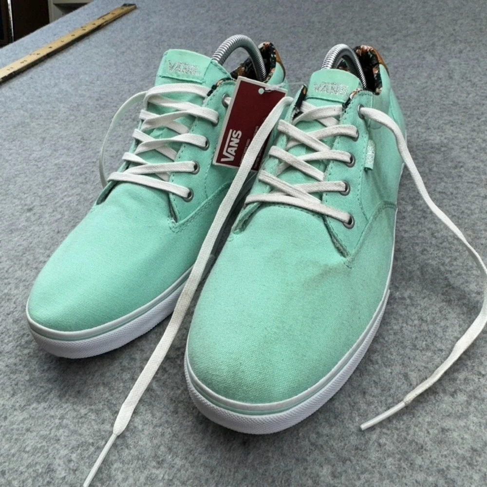 Vans Chauffeur SF Shoes 11 Mint Green Floral Canvas Boat Sneakers NWT Surf *READ